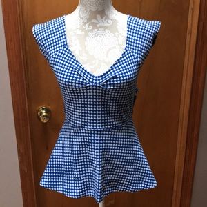 NWOT Anthropologie Deletta top. Size M